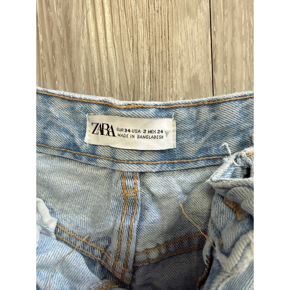 Zara Ripped Jeans - Picture 2 of 2